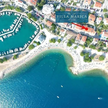 In Mit Grill, Garten Und Whirlpool Crikvenica